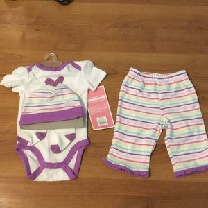 5 piece baby girl outfit.